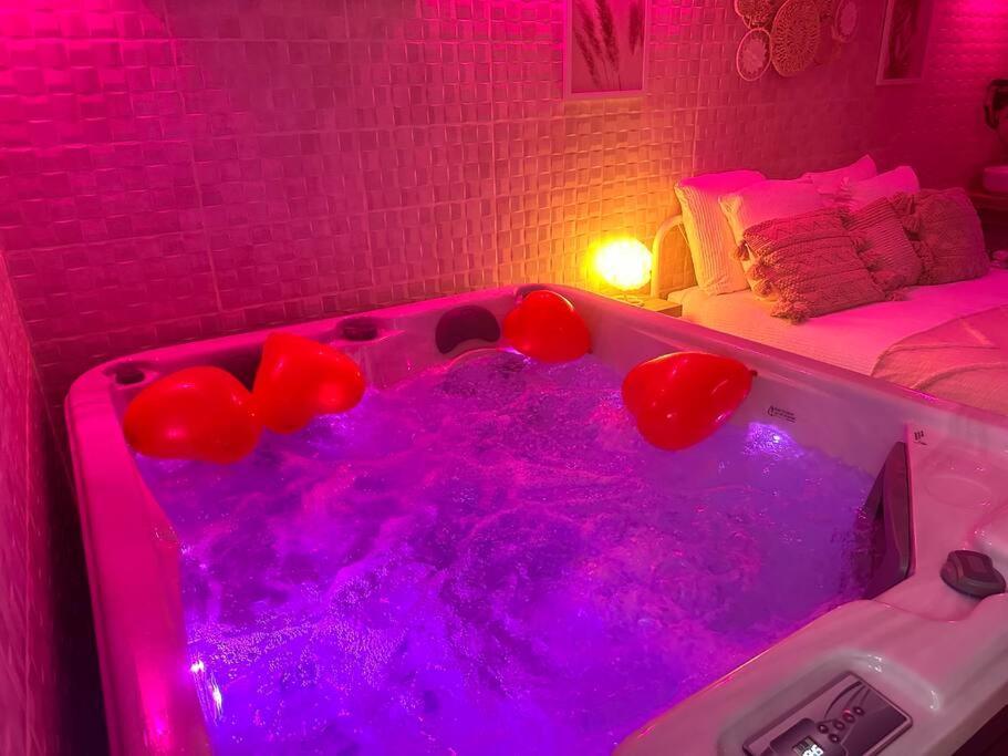 Love Room. Une Bulle D Evasion. Лісс Екстер'єр фото